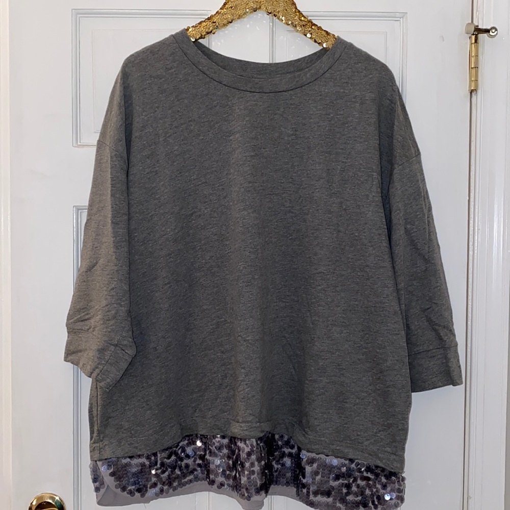 Stylus Woman Gray Sequin Shirt Size 2X